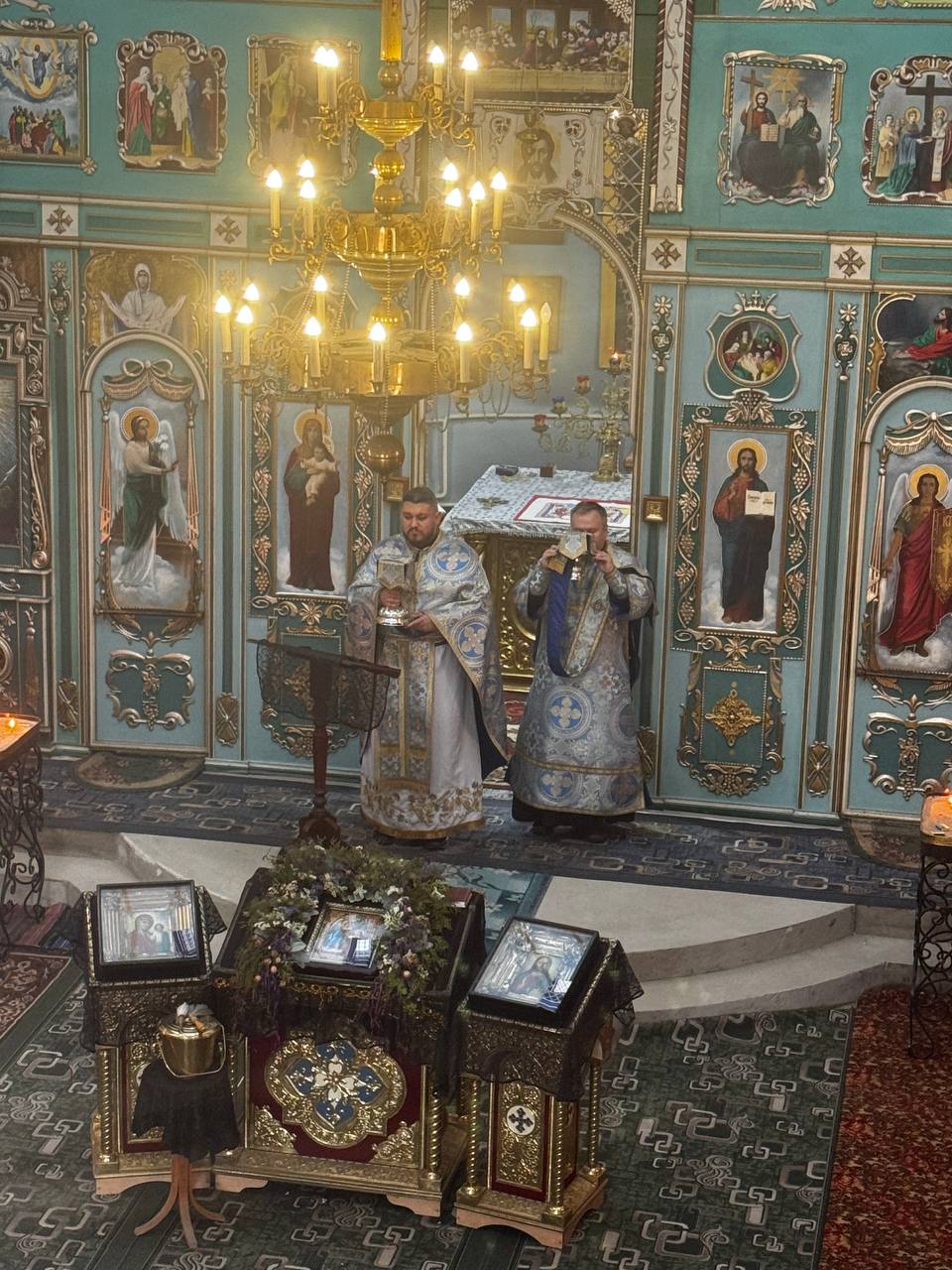 Великий вихід літургія в честь свята Благовіщення Богородиці