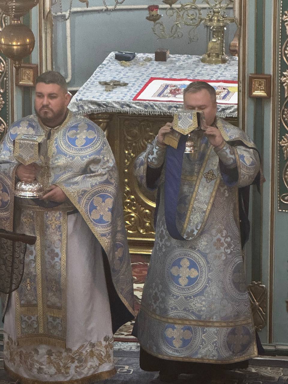 Великий вихід літургія в честь свята Благовіщення Богородиці