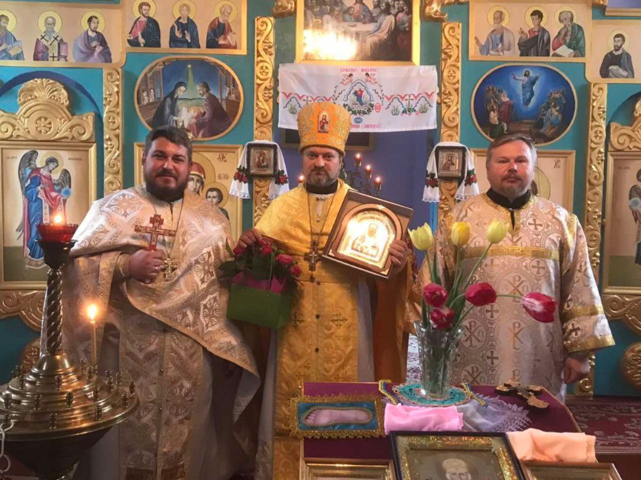 Божественна літургія удень свята перенесення мощей святителя Миколая Чудотворця