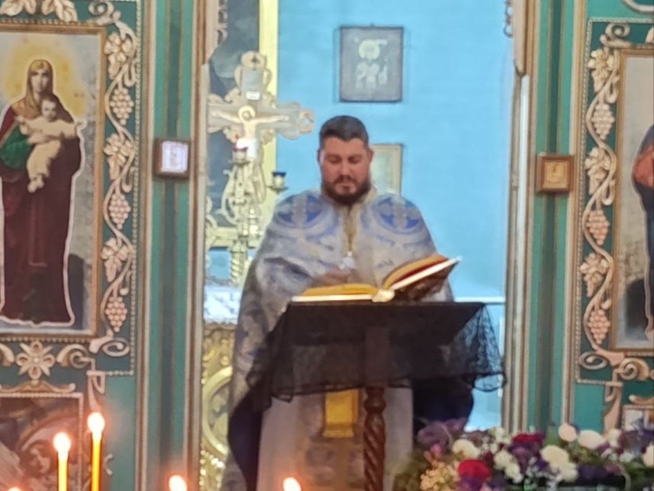 Божественна літургія в день свята Благовіщення Пресвятої Богородиці