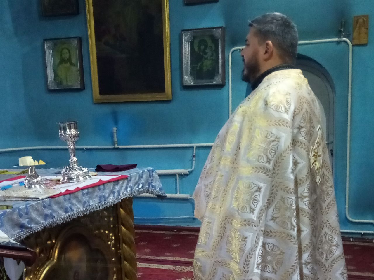 Божественна літургія у Фомину неділю. Антипасха
