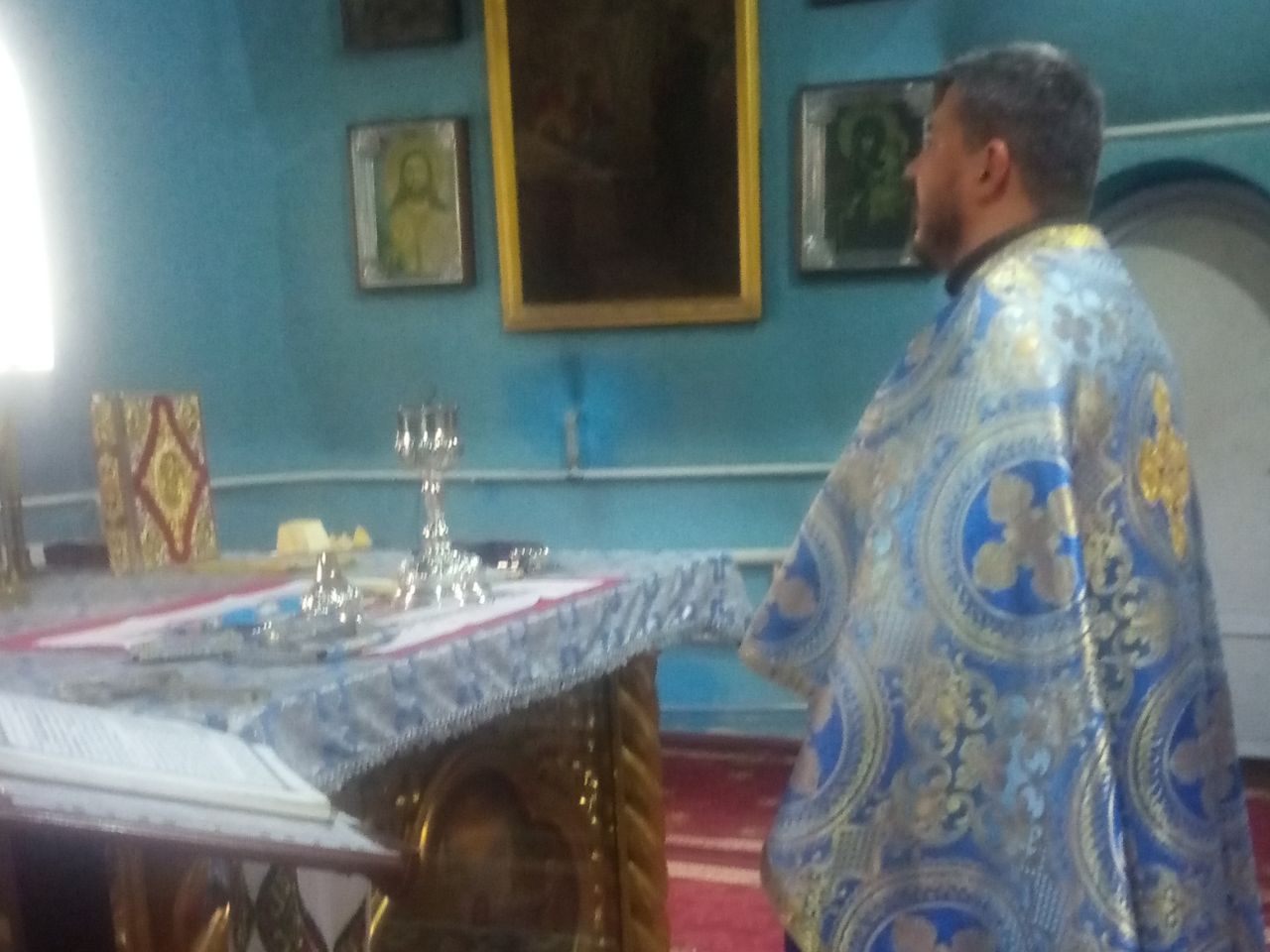 Божественна літургія в день свята Покрови Пресвятої Богородиці