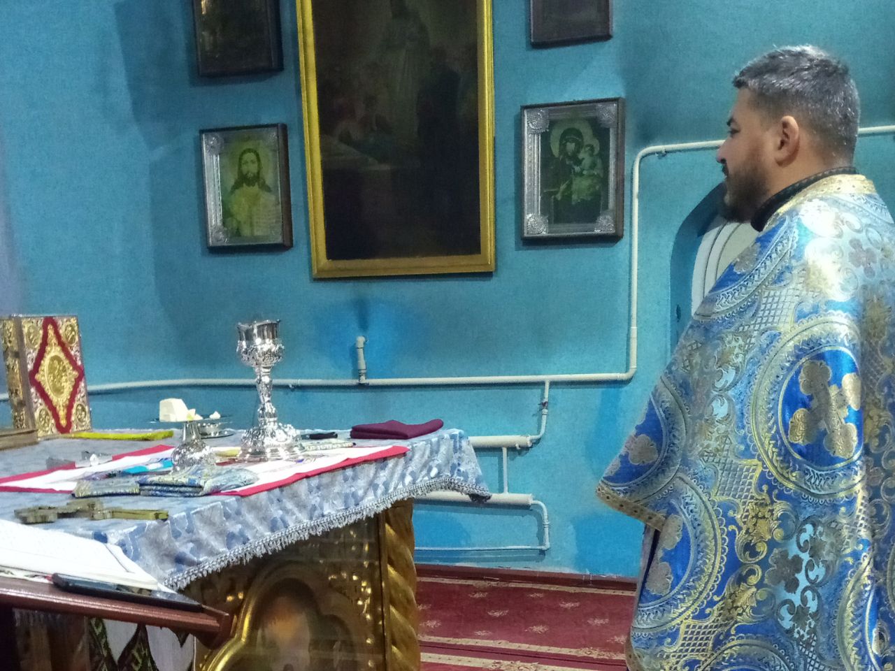 Божественна літургія в день свята введення в храм Пресвятої Богородиці